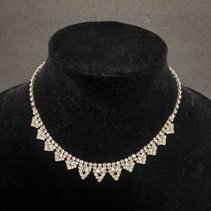 Vintage Rhinestone Embellished Necklace